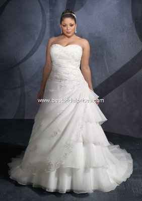 Attn:Plus size Brides!!!