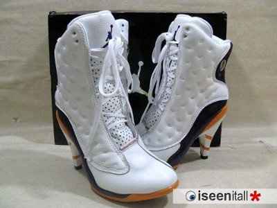 shoes. pictures please??