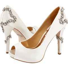 Why am I still ordering wedding shoes ?