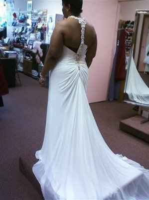 I finally tried on my 2nd reception gown!