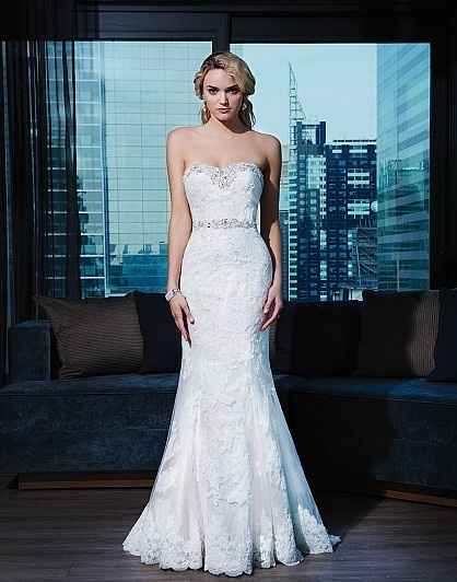 Dress Dilemma- How long did you shop/ try on dresses before you found ‘the dress’?