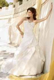 How many dresses did you try on before you found yours?