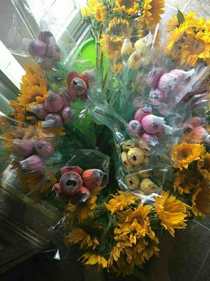 YEAH!!! Got my flowers today!