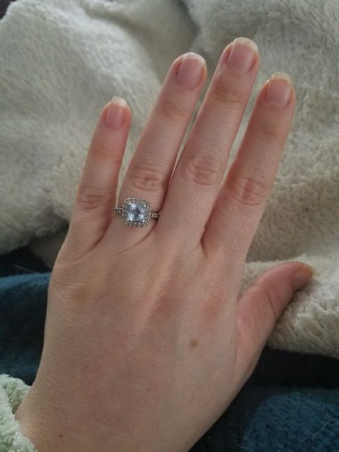 Show me... your halo engagement rings!! 💍 3