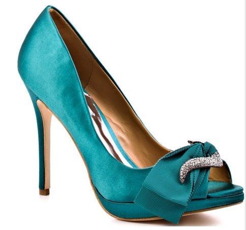 Let's See Those Wedding Day Shoes *PICS*