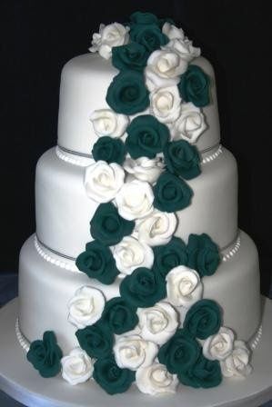 Lets see your cakesperations! Or, actual cakes for those that have already had the special day.
