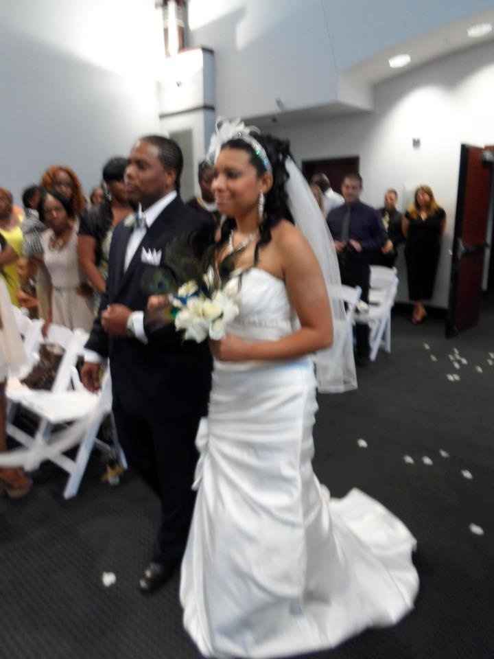 I am MARRIED!!! (pics)