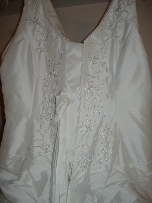 Buying wedding dress online and want approvals :)