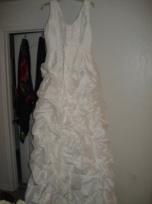 Buying wedding dress online and want approvals :)