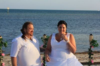 Married... finally PICS!!