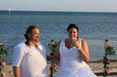 Married... finally PICS!!