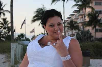 Married... finally PICS!!