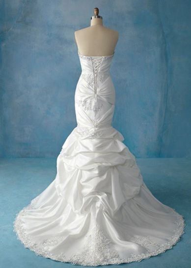 So Ladies Let's see your Wedding Gowns!