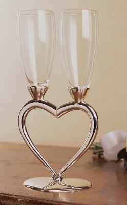 champagne flutes - anyone find a pair they love?