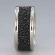 Let's talk wedding bands (for him)