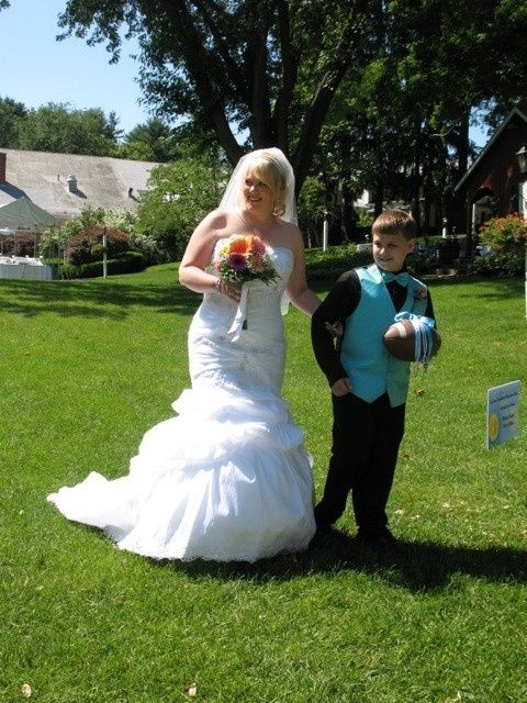 Dress Dress!!! I love my dress! What's yours look like? SHARE