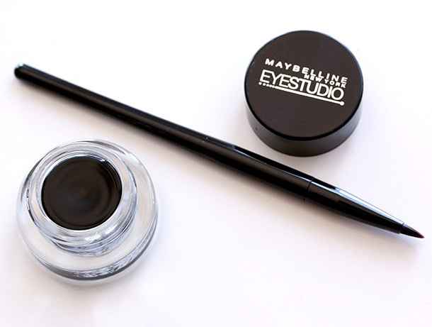 NWR- Let's Chat About Eyeliner