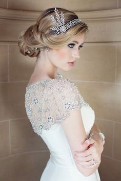 Veil that compliments my gown (Picture attached!!)