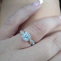 Brides of 2022! Show us your ring! - 1