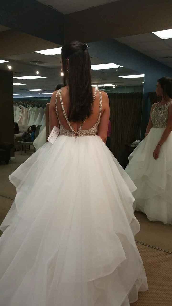 1st dress fitting (Hayley Paige/Dori dress) & didn't have a meltdown