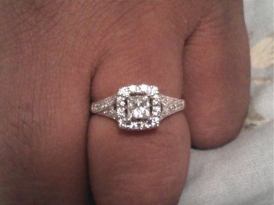 Alright ladies! Let's see those gorgeous rings...