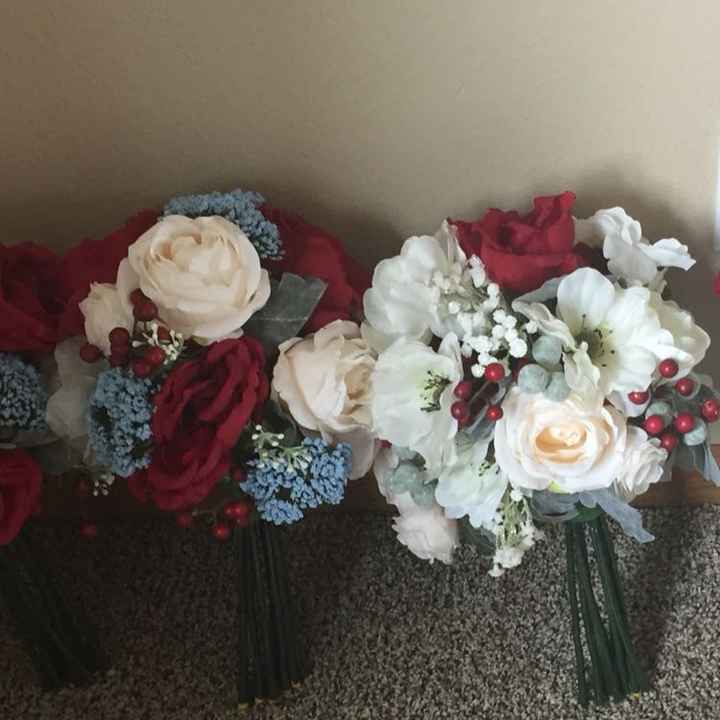  Show me your fake flower bouquet! - 1