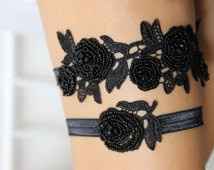 Show me your garter