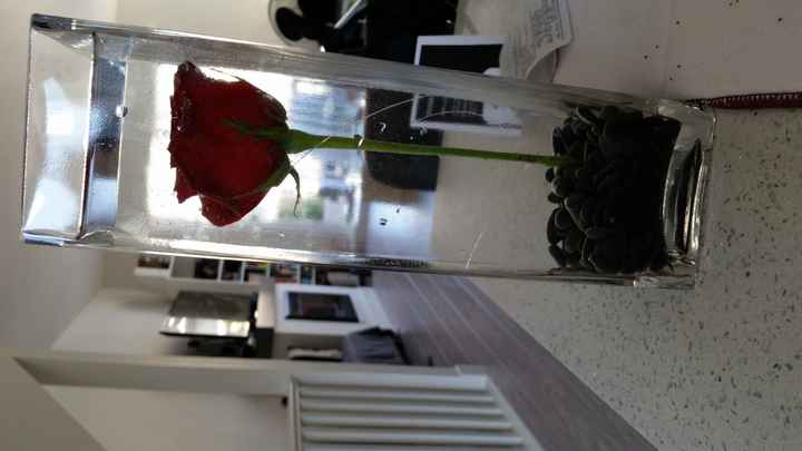 Submerged Rose Centerpiece DIY Success! Yessss!