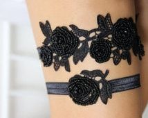 Show me your garter