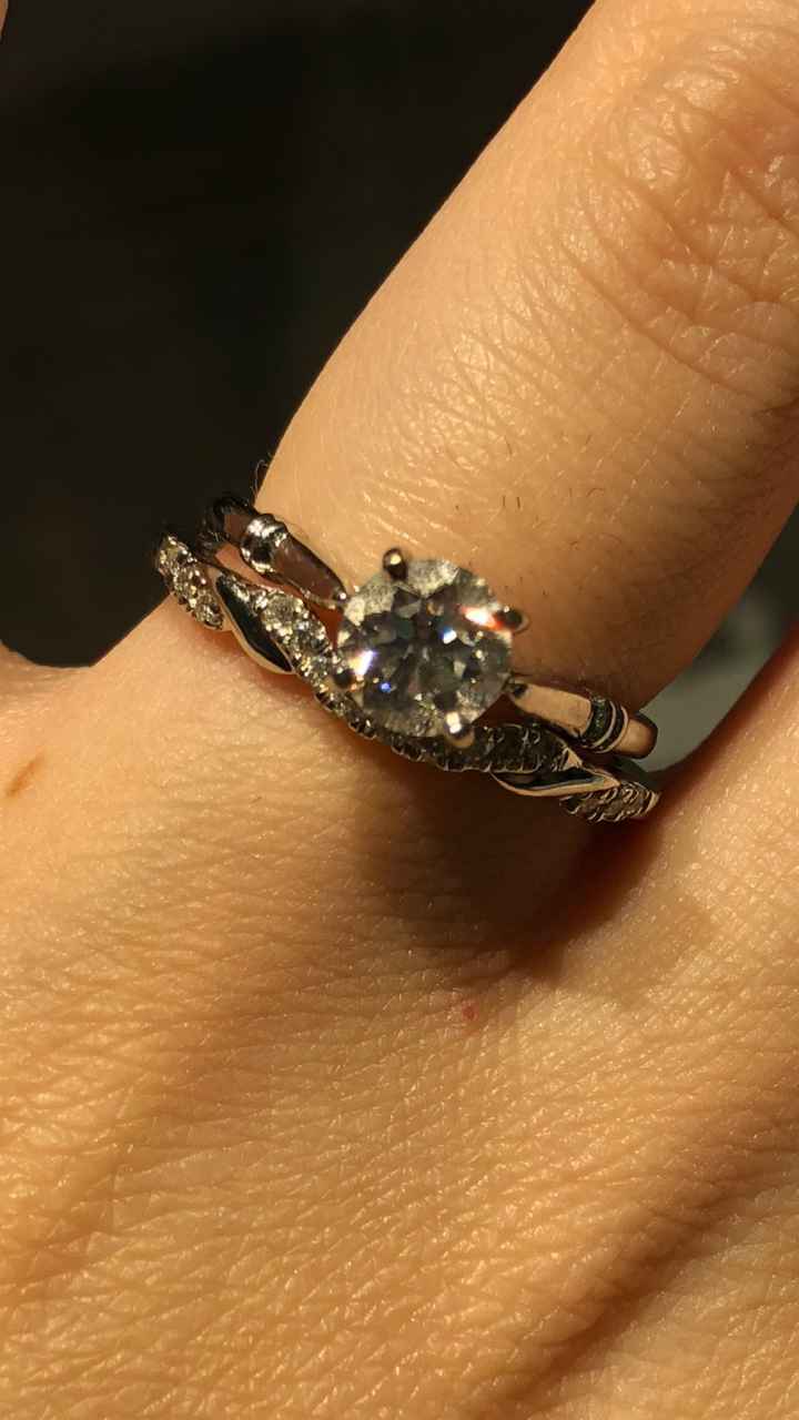 Show me your engagement ring! - 1