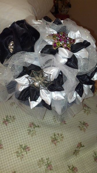 Show us your Floral Bridal Bouquet or insperational bouquet PICS!!!