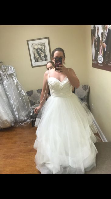 Short/petite bride, please show me your dress - 1