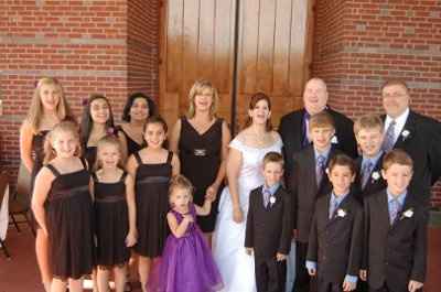 Black bridesmaids dresses -- need some help with pictures!