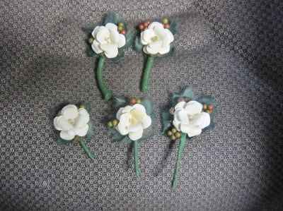 Boutonierres with paper flowers