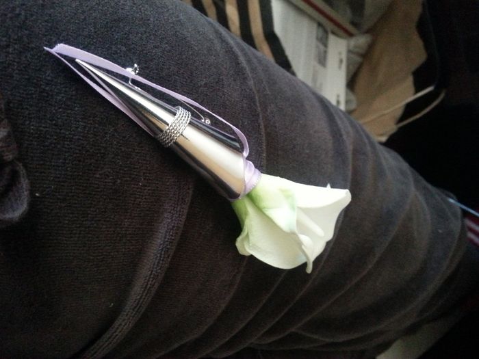 Who is making their boutonnieres?