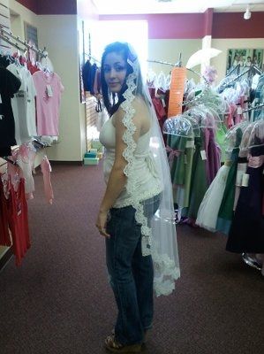 Lace, Lace and more lace :/