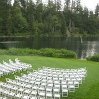 Columns with urns, arch, nothing? What do you think?