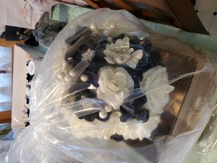 Bouquets and boutonnieres 3