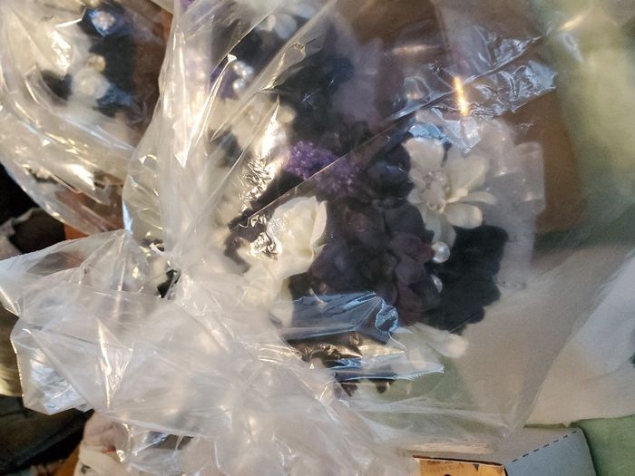 Bouquets and boutonnieres 4