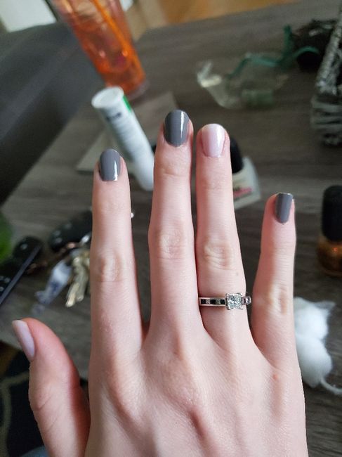 Nail color for fall engagement pictures...help! 2