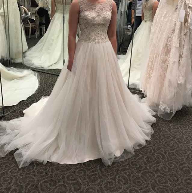 Wedding dress - petticoat?