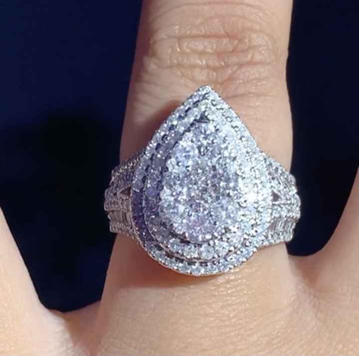 Brides of 2022! Show us your ring! - 1