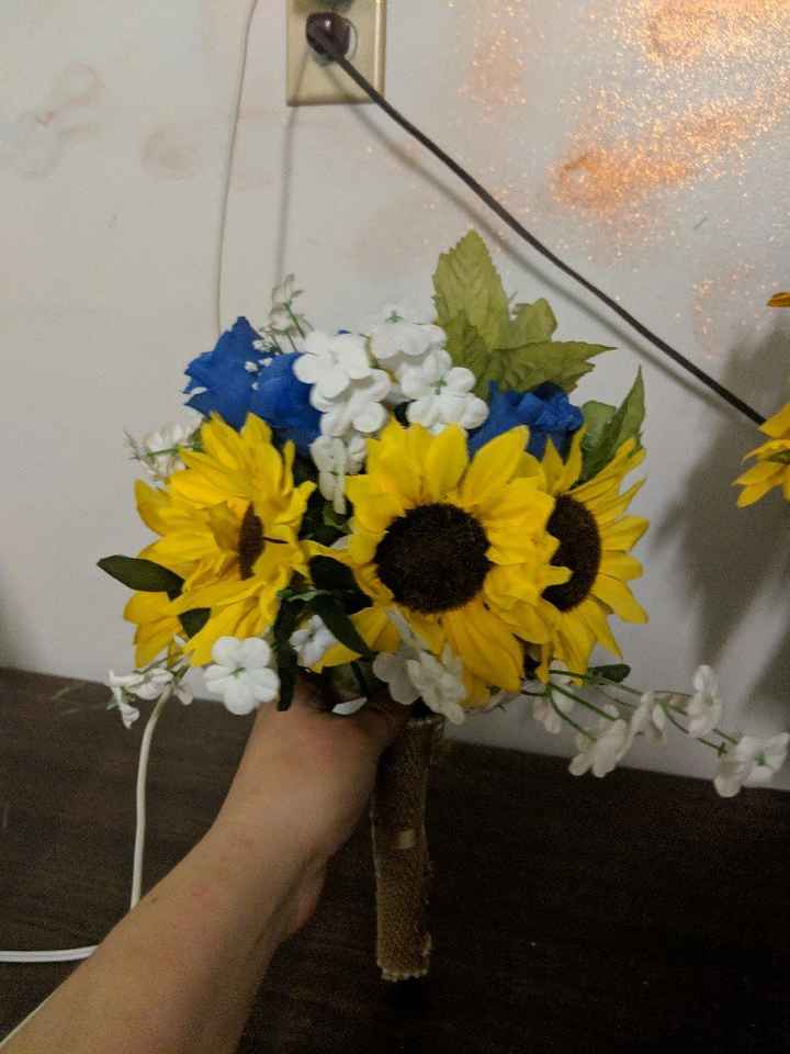 Let’s see everyone’s bridal bouquets! - 2