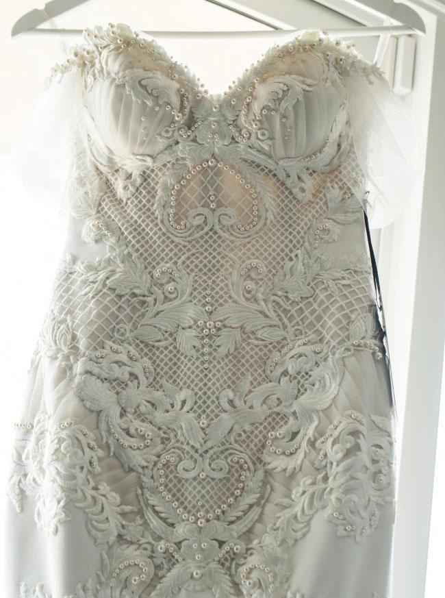 Please help! i need help finding this dress at a legit shop or site! 4
