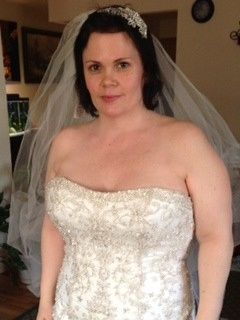 My Dress is coming along!! Veil help