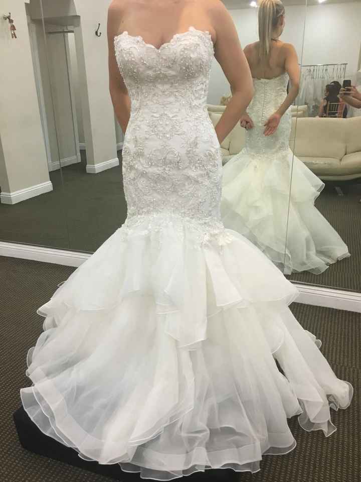 I wanna see your wedding dress!