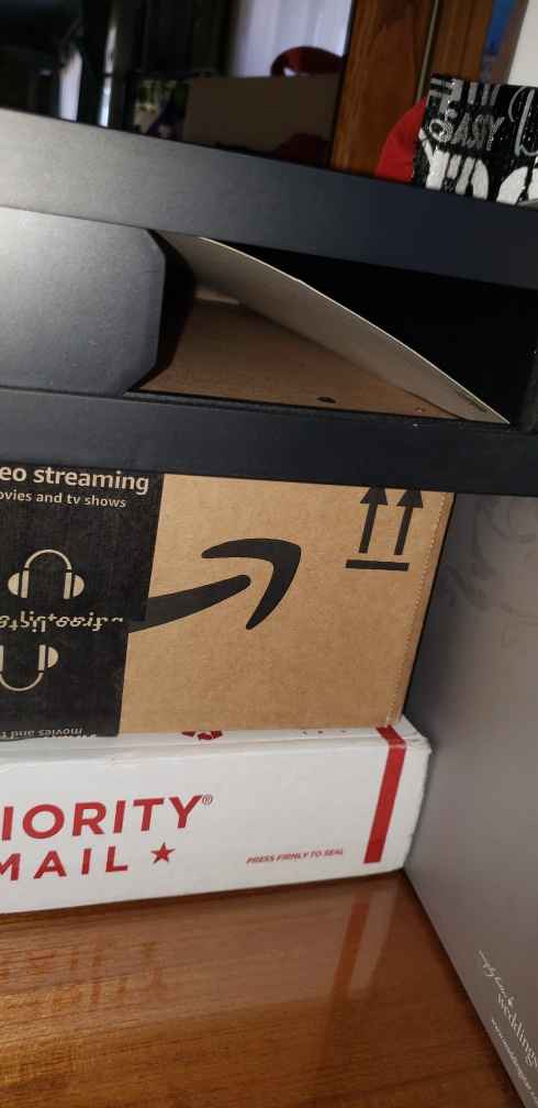 Locked/enclosed Card Box? - 2