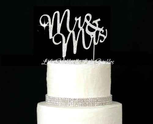 cake topper