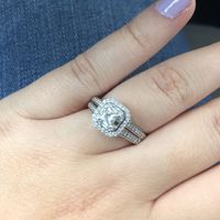 My engagement ring broke - 2