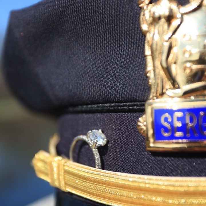 Engagement photos are HERE!!